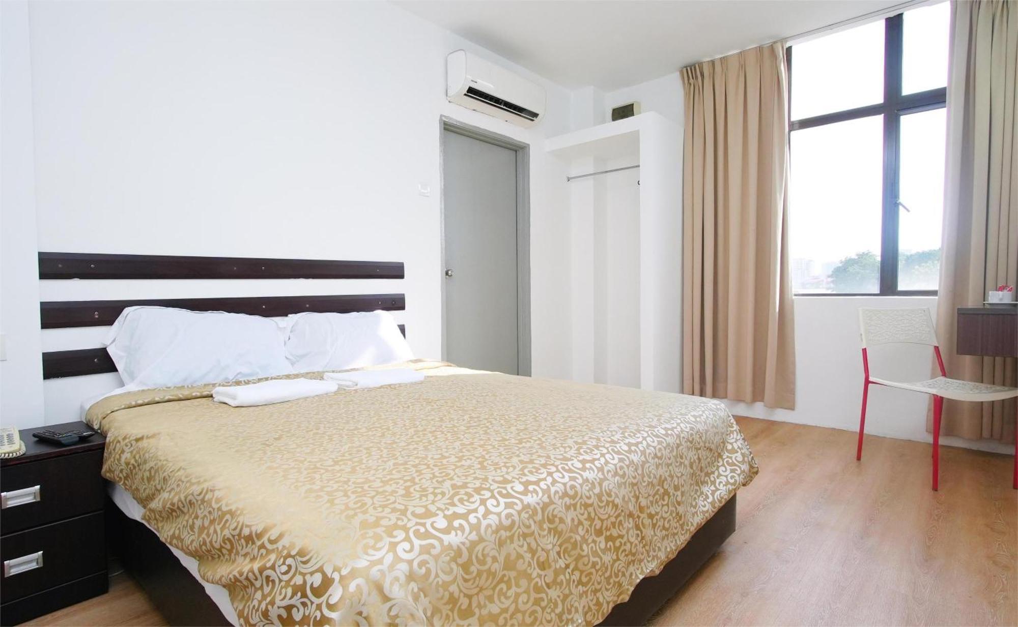 Grand Inn Hotel - Macalister Road Джорджтаун Экстерьер фото