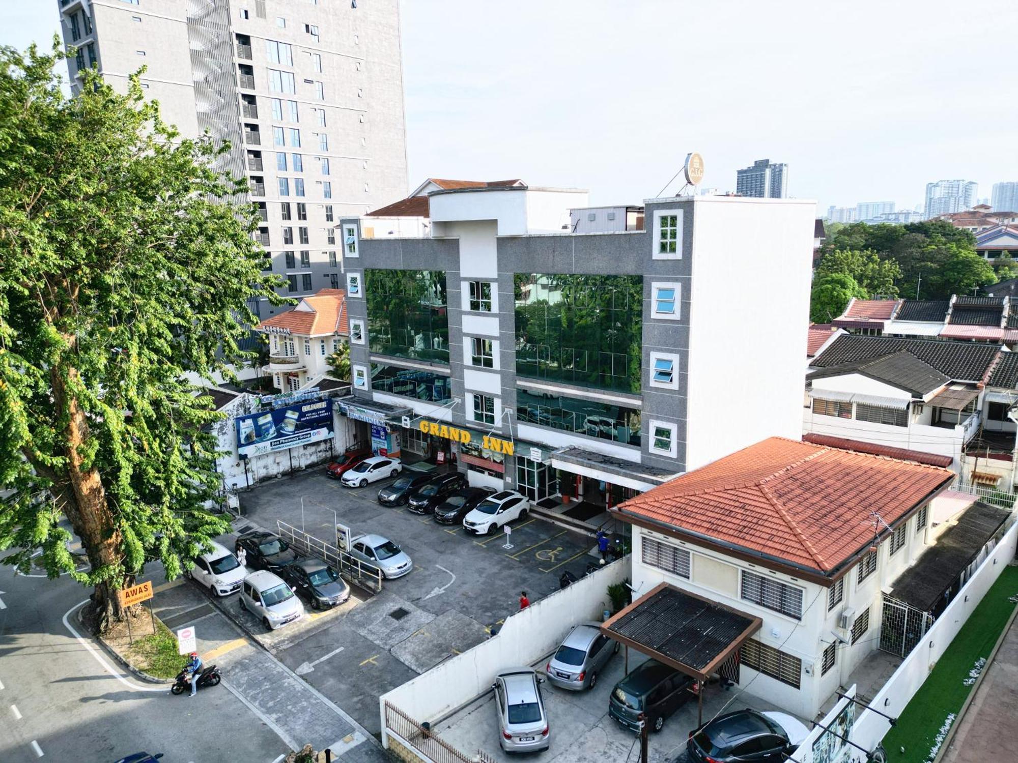 Grand Inn Hotel - Macalister Road Джорджтаун Экстерьер фото